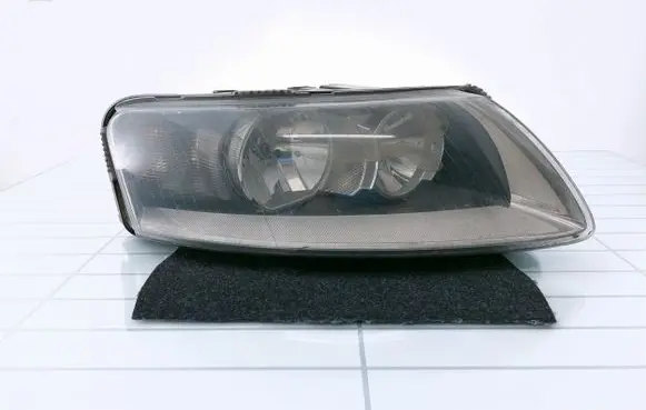 Audi A6 S6 C6 4F Headlight/headlamp