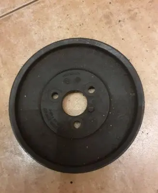 BMW 5 E39 Power steering pump 1928100271