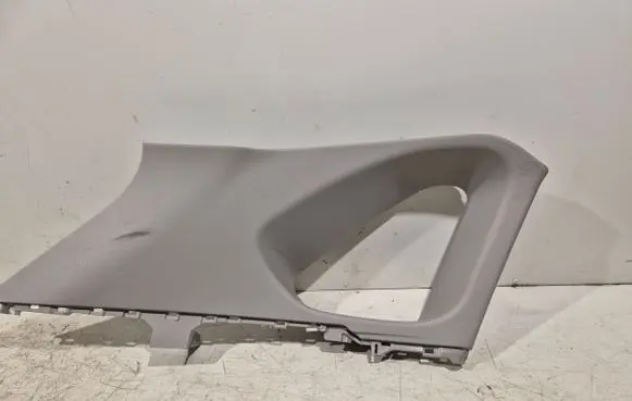 Toyota RAV 4 (XA50) (D)pillar trim (top) 6248042180
