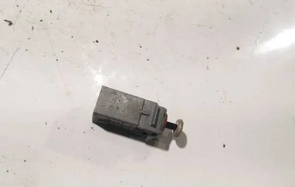 Opel Antara Brake pedal sensor switch 09185907