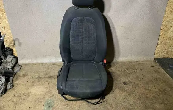 BMW 2 F46 Front passenger seat 