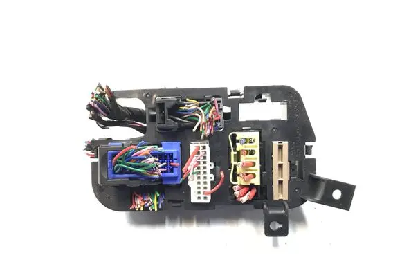 KIA Carens II Fuse module 919711D030 K1968