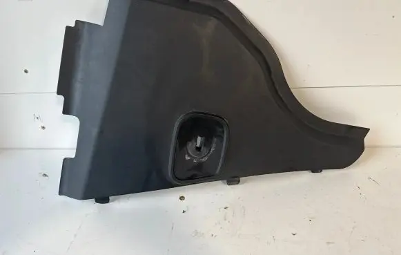 Mercedes-Benz ML W166 Other engine bay part A1668310041 A16831041