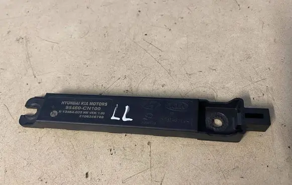 Hyundai Ioniq 5 Keyless system antenna 95460CN100