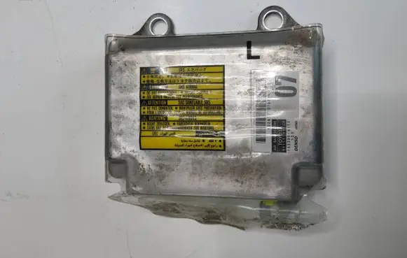 Toyota Land Cruiser (J120) Airbag control unit/module 8917060120 1523006171
