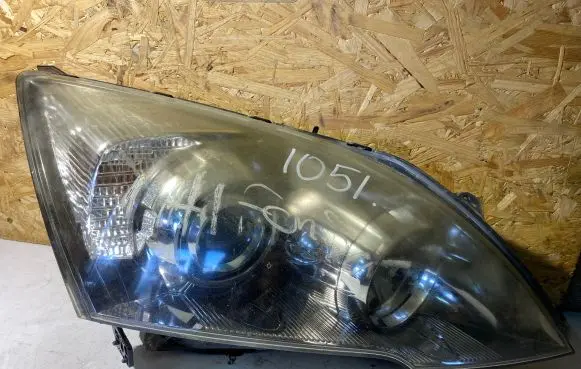 Honda CR-V Headlight/headlamp