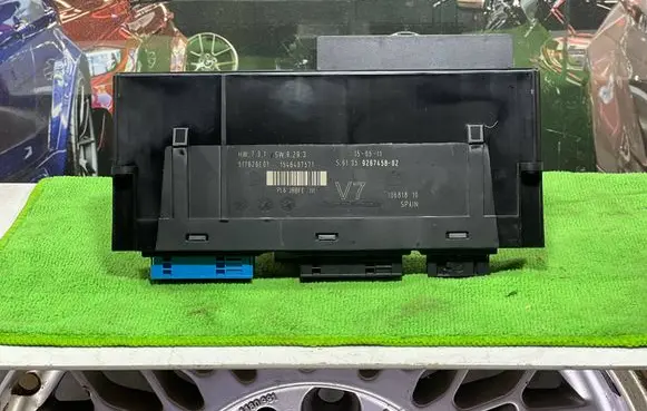 BMW 5 F10 F11 Comfort/convenience module 9267458