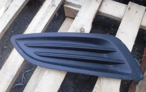 Ford Fiesta Front bumper lower grill C1BB15A222A
