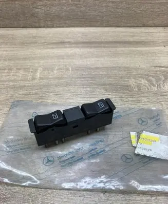 Mercedes-Benz 280 560 W126 Electric window control switch 0008208110 0008208110KZ