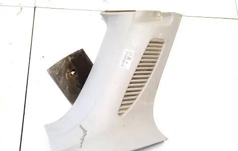 Ford Focus (B) pillar trim (top) 98abw280c47arw p68pa