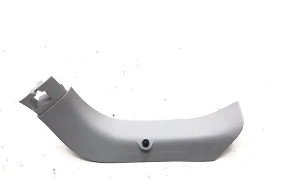Renault Megane III Tailgate trim 909020005R