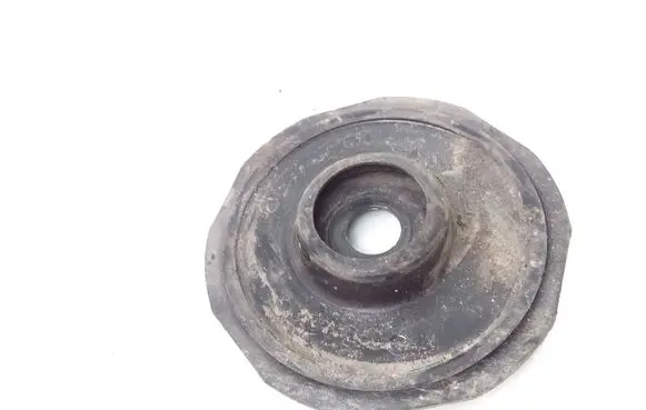 Toyota RAV 4 (XA40) Coil spring/strut mount 5220342020