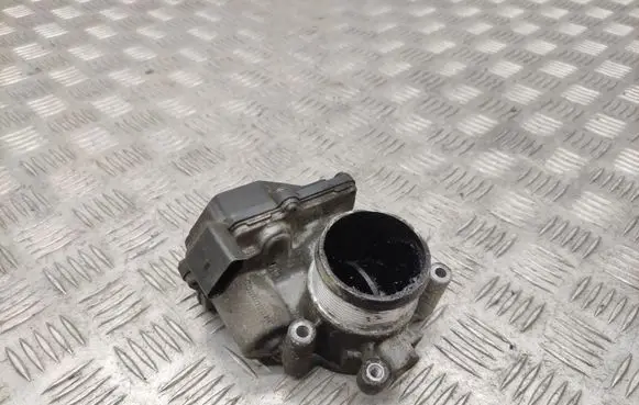 Volkswagen Touran II Throttle valve 03L128063T