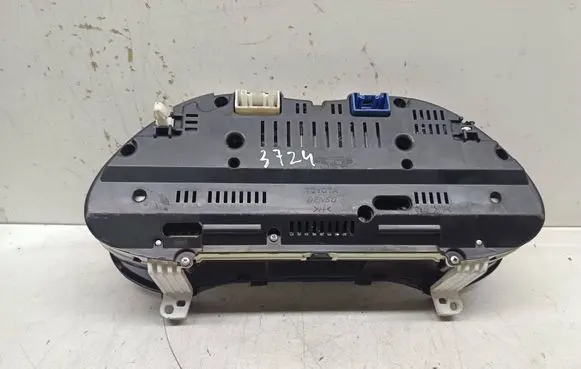 Toyota Avensis T250 Speedometer (instrument cluster) 8380005851B MB2574305632