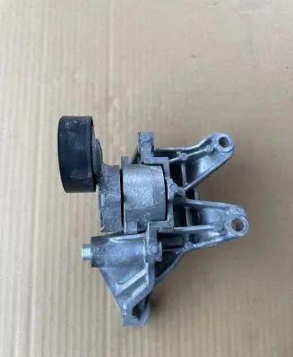 Subaru BRZ Generator/alternator belt tensioner 23769AA110 23769AA040 11709AA080