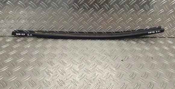 Toyota Yaris XP210 Rear door glass trim molding