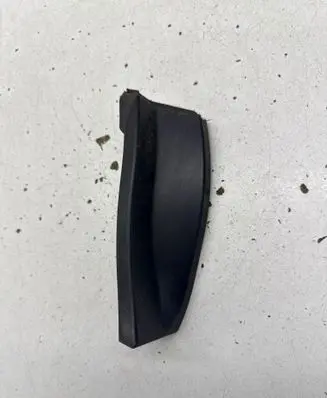Rear/tail light trim molding