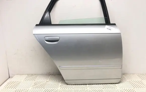 Audi A4 S4 B7 8E 8H Rear door