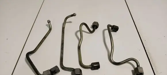 Ford Fiesta Fuel injector supply line/pipe 