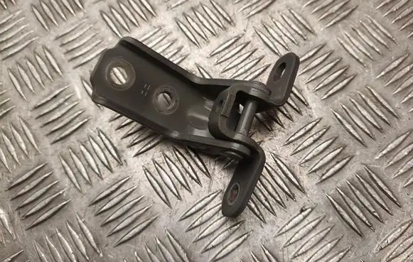 Hyundai Kona II Front door upper hinge