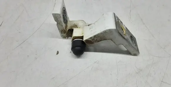 Audi Q7 4L Front door upper hinge
