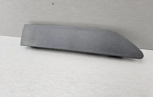 BMW X5 E53 Front tow hook cap/cover 8250413 51118250413