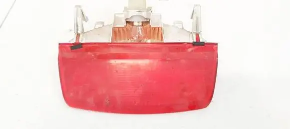 Nissan Micra Third/center stoplight