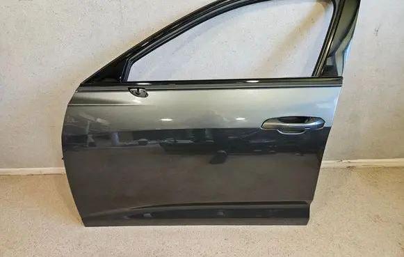 Audi A6 S6 C8 4K Front door