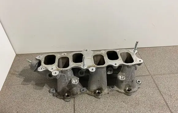 Lexus RX 450H Intake manifold 1712031070