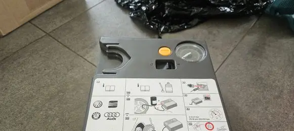 Audi Q3 8U Tire air pump compressor 8P0012615C AIRCOMPRESSOR VWAG