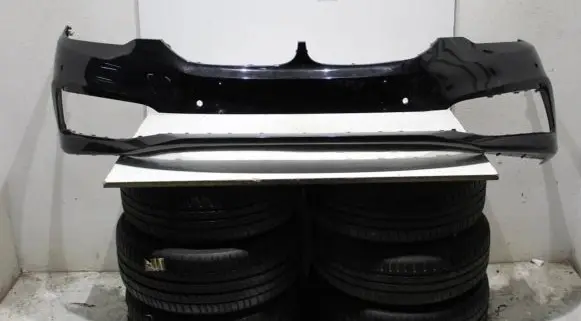 BMW 5 G30 G31 Front bumper 7585336 158573
