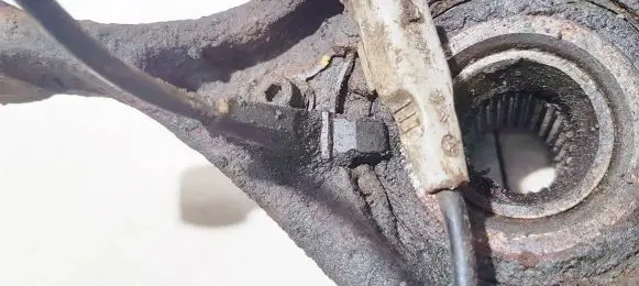 Peugeot 307 ABS brake wheel speed sensor 9644966780 81145a03