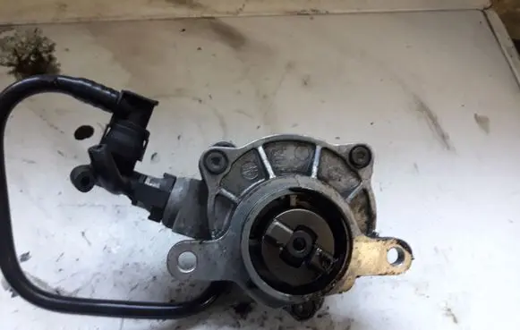Renault Espace - Grand espace IV Vacuum pump