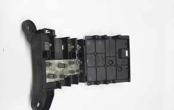 Audi A7 S7 4K8 Battery box tray 4G0937517