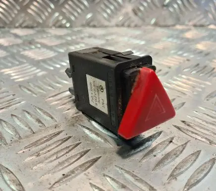 Skoda Octavia Mk1 (1U) Hazard light switch 1U0953235B