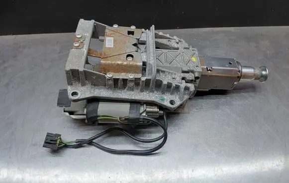 Audi A8 S8 D3 4E Steering wheel axle 4E0905852C 32750387