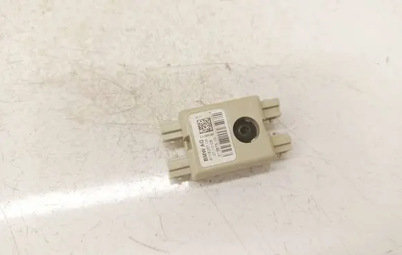 BMW 5 GT F07 Antenna control unit 911826106 21367510
