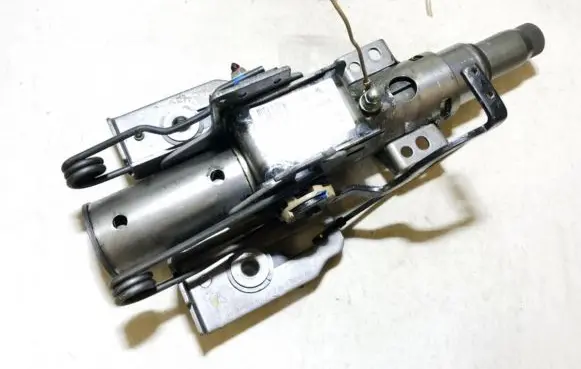 Volkswagen Golf IV Steering wheel axle 1j1419501