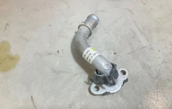 Skoda Fabia Mk3 (NJ) Engine coolant pipe/hose 04B121064