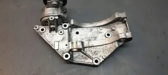 Citroen Jumpy Generator/alternator bracket 9682367380
