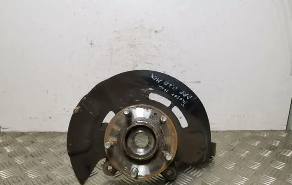 Hyundai Tucson TL Front wheel hub