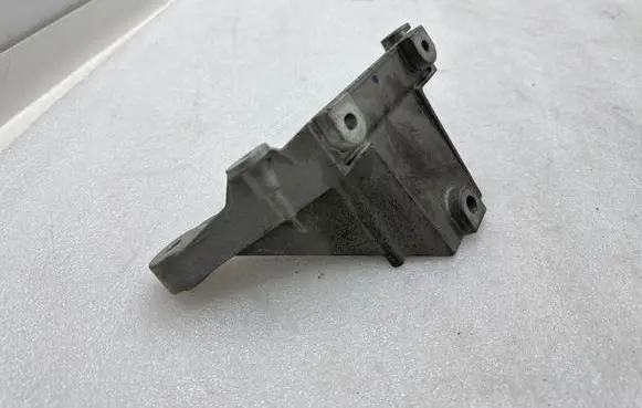 BMW X5 F15 Rear differential/diff mount bracket 10060411 70328324 VLXN0