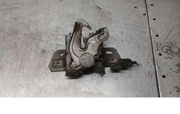 Volvo V50 Engine bonnet/hood lock/catch 30716530