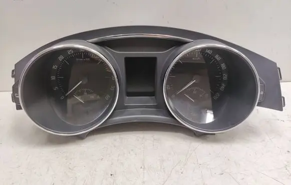 Skoda Superb B6 (3T) Speedometer (instrument cluster) 3T1920841H 1052503971 VD10481309