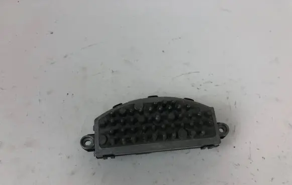 BMW 4 F36 Gran coupe Heater blower motor/fan resistor 9319919 93A142800753 T954493A