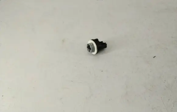 Headlight part