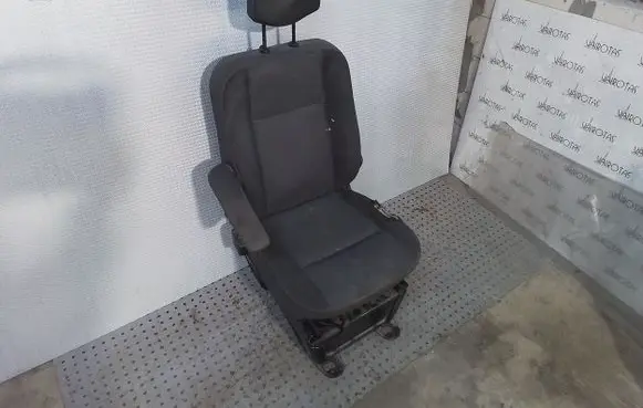 Opel Movano B Front driver seat 