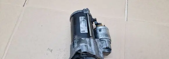 Renault Clio IV Starter motor 233006508R