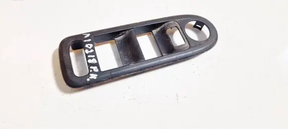 Peugeot 308 Front door window switch trim 
