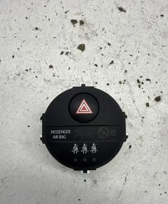 Toyota Yaris Hazard light switch 839500D050A 20115